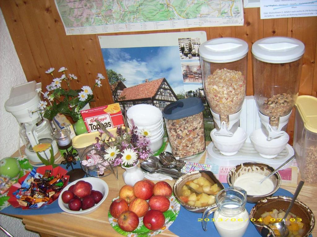 Gaestehaus Hochrhoenblick Schönau an der Brend Екстериор снимка