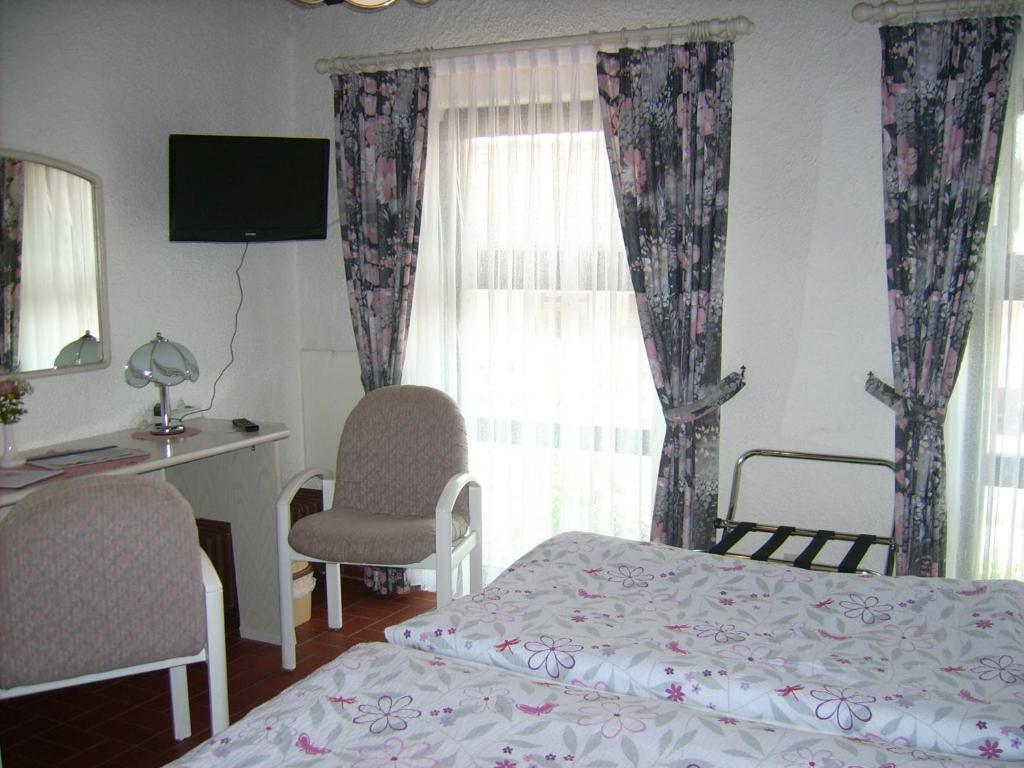 Gaestehaus Hochrhoenblick Schönau an der Brend Екстериор снимка